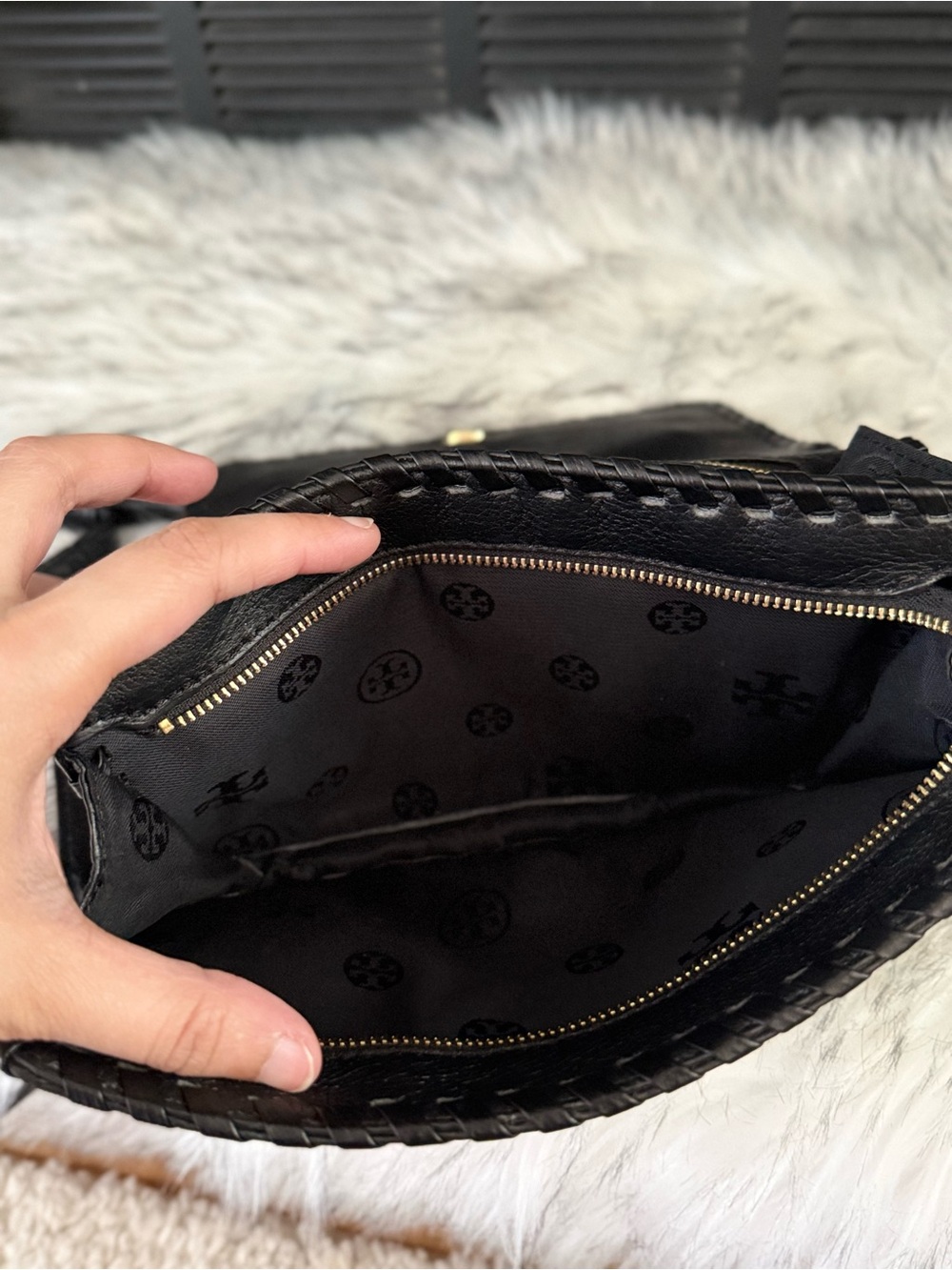 Tory Burch Crossbody Bag - Picture 6 of 10